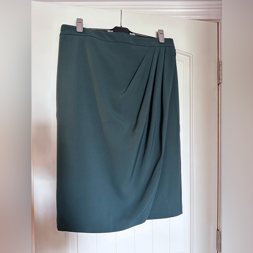 New York & Co. Eva Mendes Green Women's Skirt